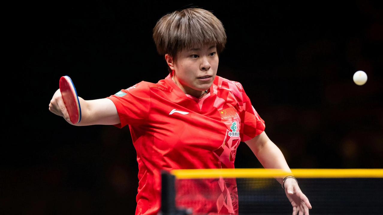 国乒女单传来两大消息！王艺迪3-1晋级，何卓佳0-3不敌日本新星！北京时