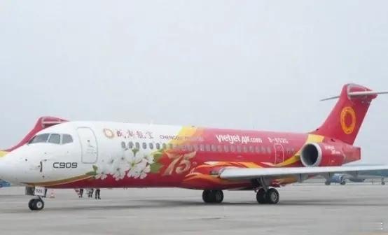 咱家的C909，在越南飞了半年，租期一到，人家没续。飞机就这么飞回来了。很多人