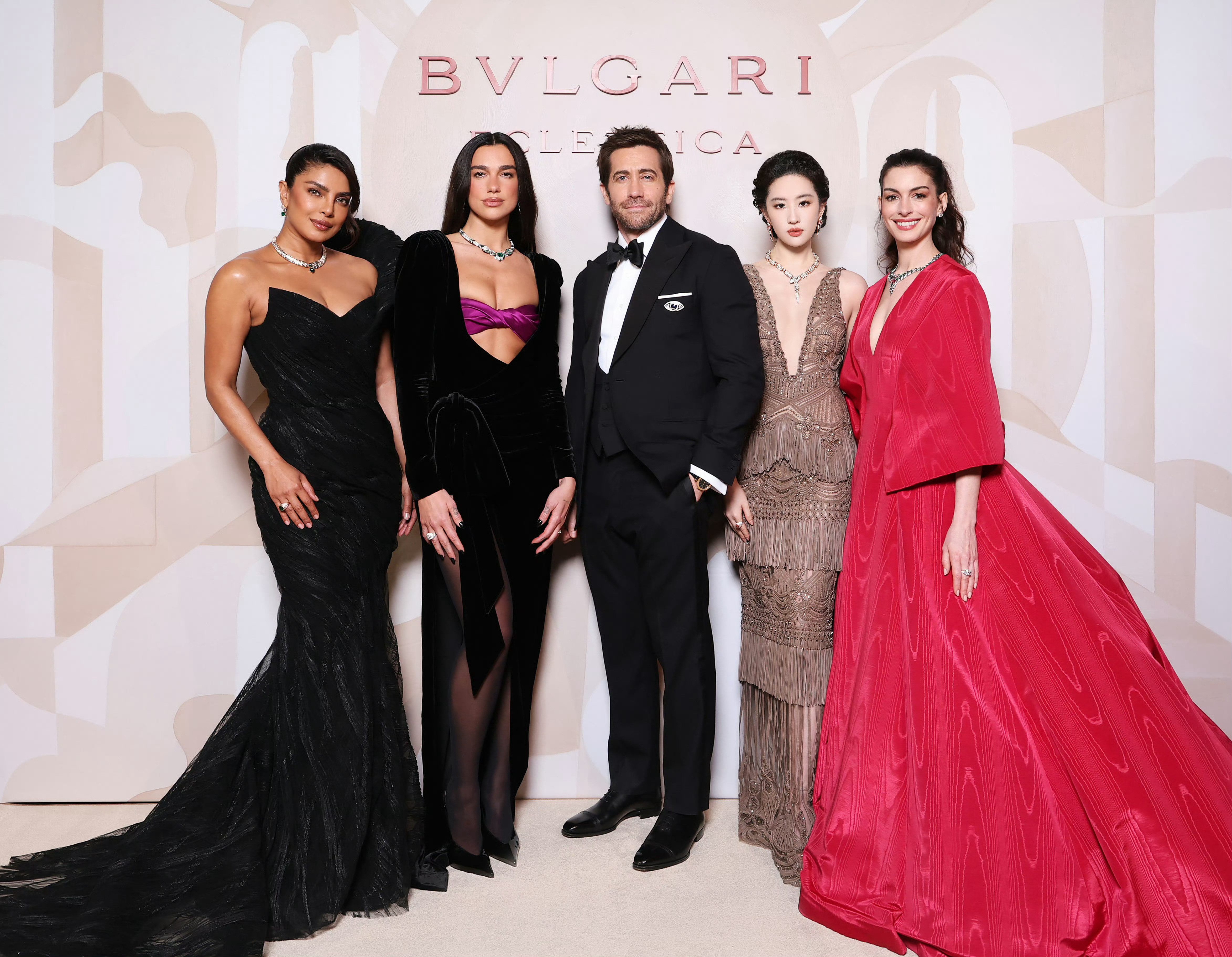 宝格丽5位全球品牌代言人🖐🏻好莱坞顶级星光荟萃米兰BVLGARI高珠展！宝格