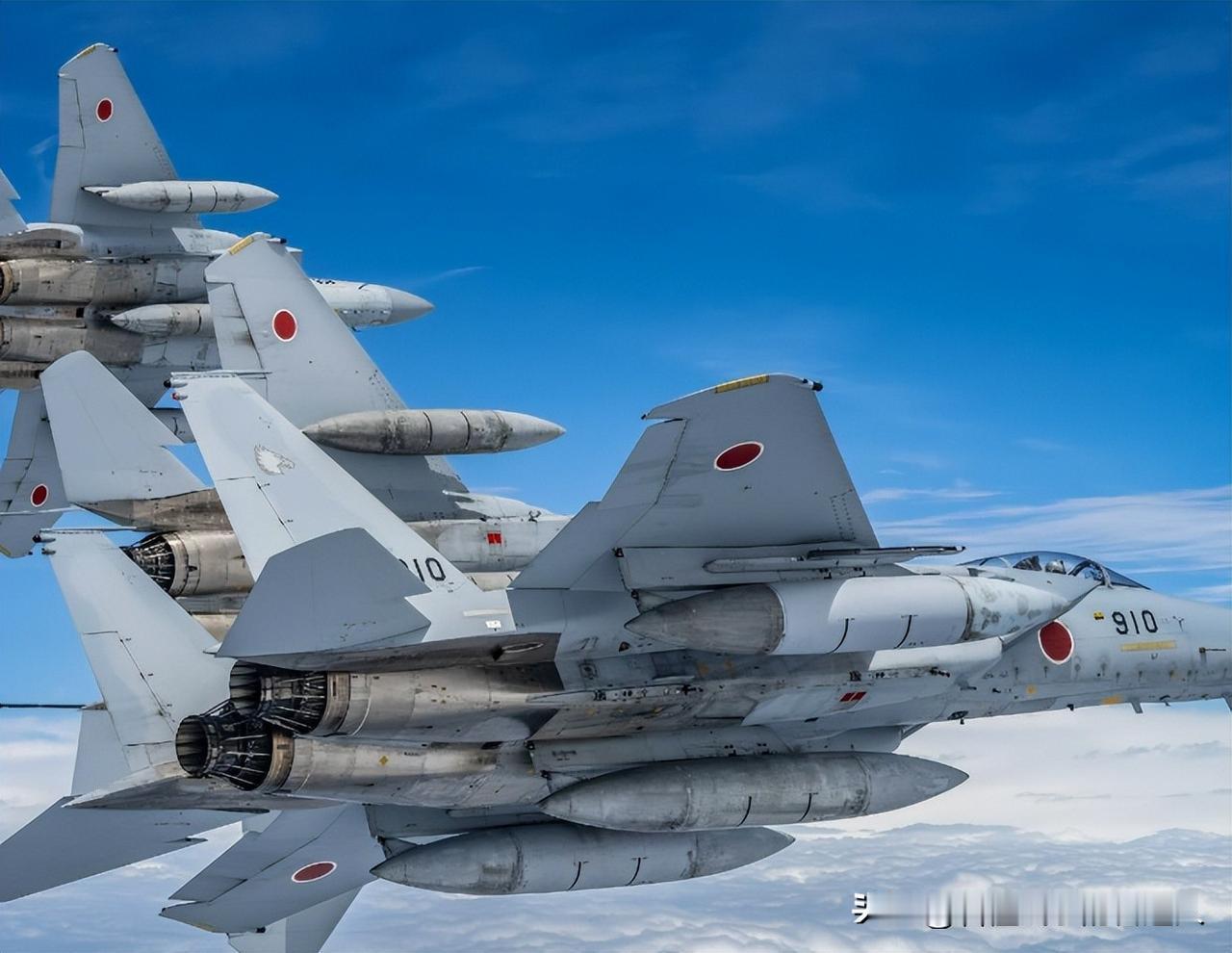 简直找死！歼-15开启火控雷达的那一秒，中日空锋线的规则被彻底改写。没有口头警告