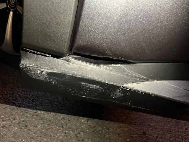 宋PLUSdmi的问题提车第一天车就蹭了，说实话跟粗心有关系，但作为一个老司机