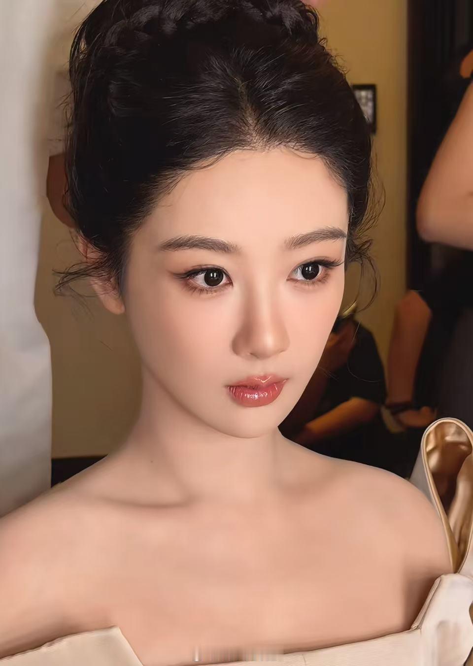 杨紫美到被判定AI杨紫美到被判定AI！杨紫美到被定为AI