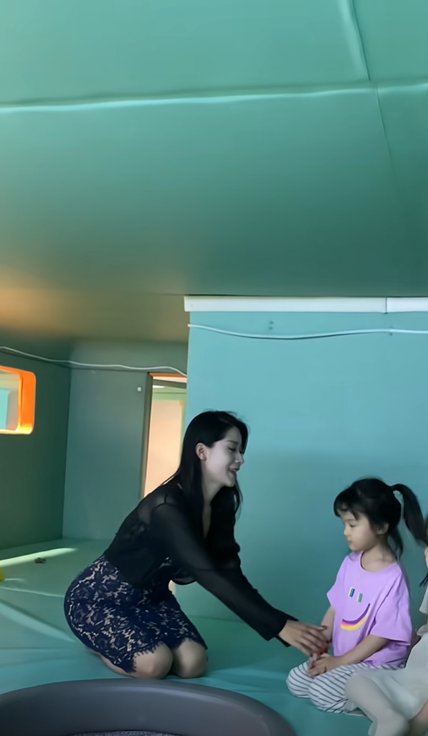 一想到你们孩子怎么来的我就气的不行