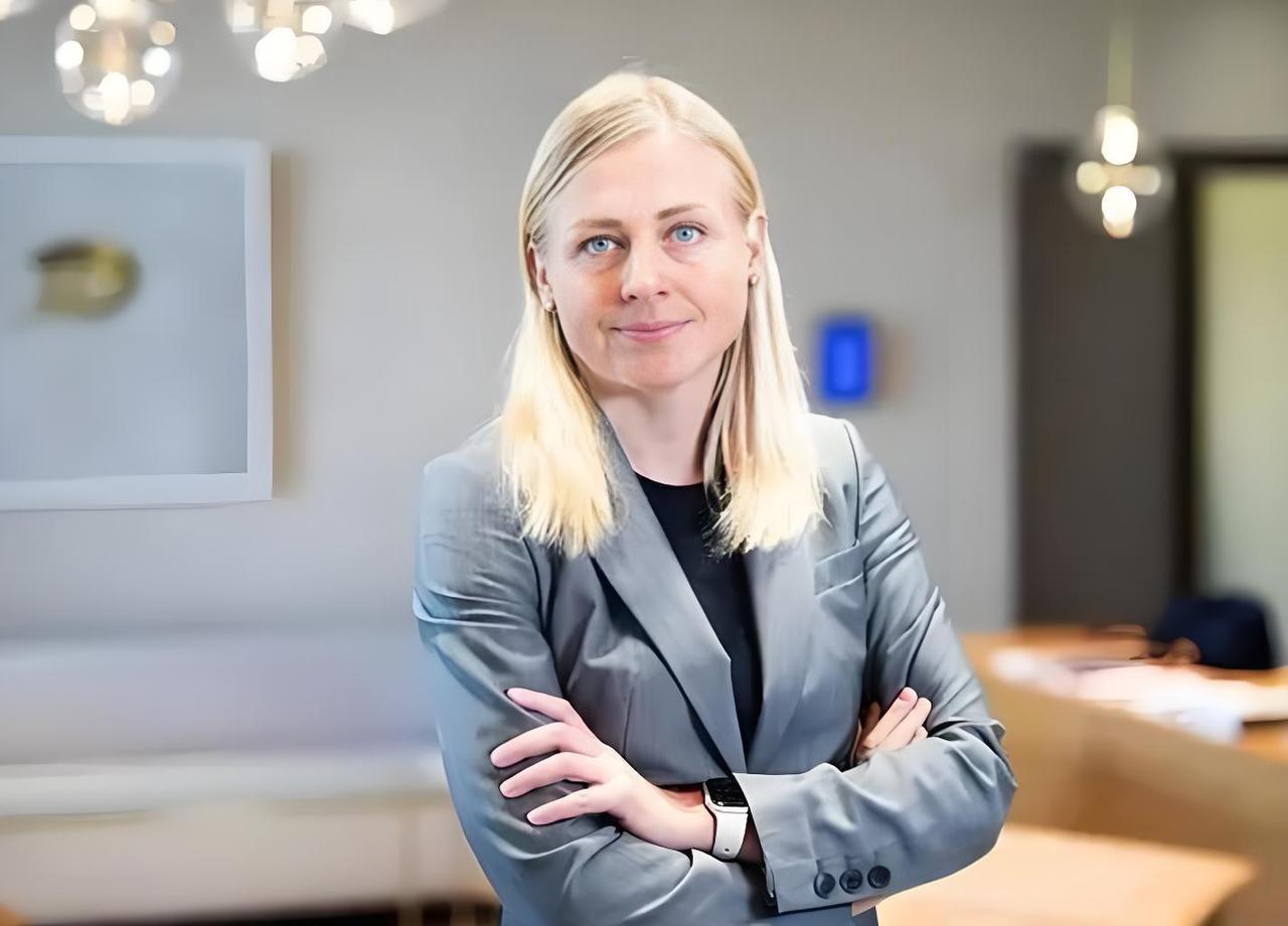 芬兰明确表示撑不下去了，无法提供任何援助了。21日，芬兰外长瓦尔托宁在接受媒