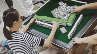 麻将打的就是牌感，不要追求数学概率打法和机会数打法，不然你会输的很惨。麻将的神