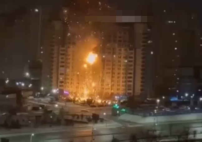 伊朗摧毁美外交官酒店，巴林当地人积极发送情报，这下白宫傻眼了！3月9日晚，巴林首