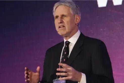 一位长期在中国居住工作的美国教授说：以我对中国人的了解，高市早苗扬言台海冲突爆发