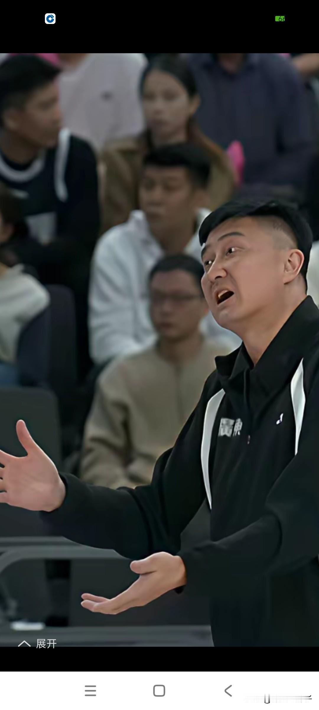 杜峰已经慌了，广东球迷也失望无比。昨晚，虽然广东拼凑联合全运会男篮赢了我山东全运