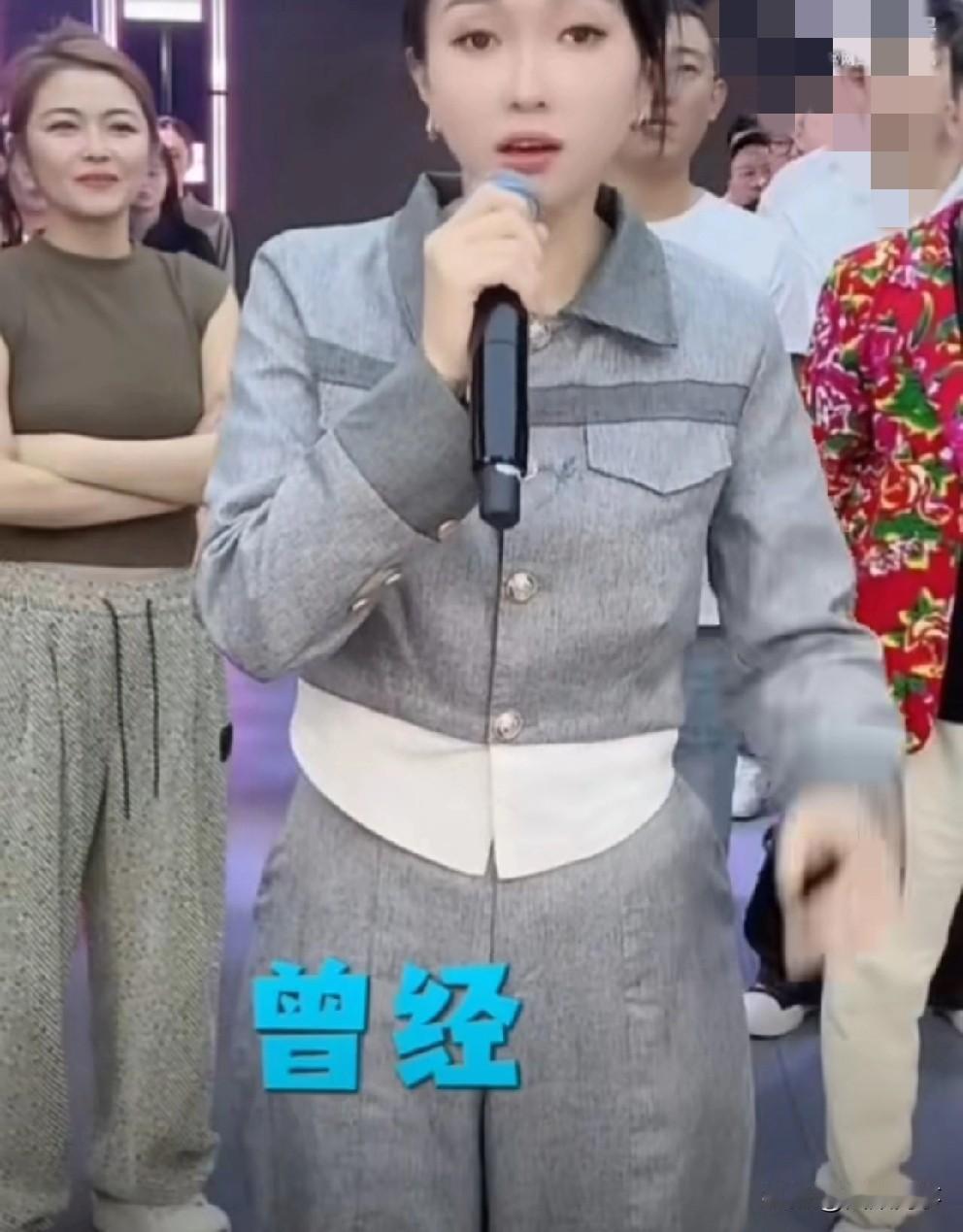 醋王捡到宝！借钱150万女粉丝“首战”卖货创佳绩受仙家粉丝认可。