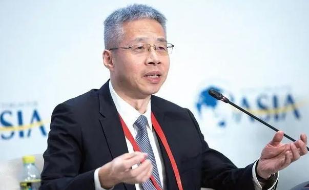 经济学家道出大实话！10月10日，中泰国际首席经济学家李迅雷不认可中国房地产已