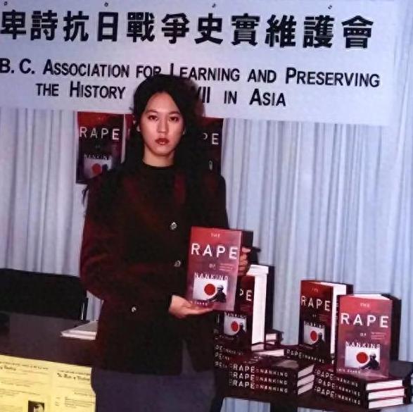 20年前，他们逼死了孤身证史的张纯如，20后，他们恐吓手无寸铁的爱国少年，套路一