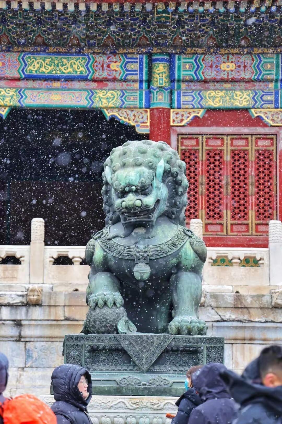 下雪后的北京城，大国气象。几百年前大明朝的审美。牛批plus！