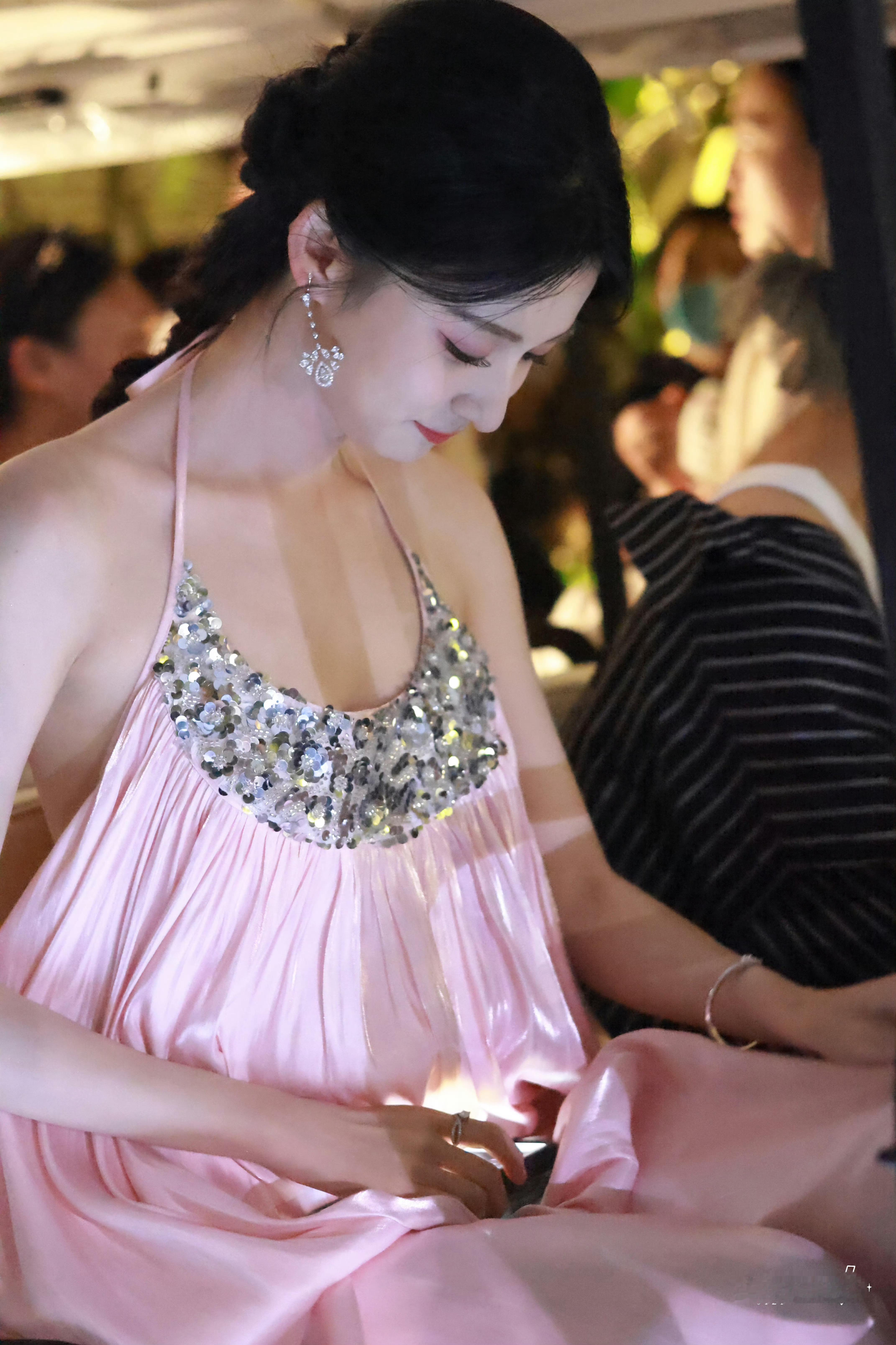 王楚然春晚彩排好消息！今年的春晚有王楚然好期待楚然的春晚舞台🧧