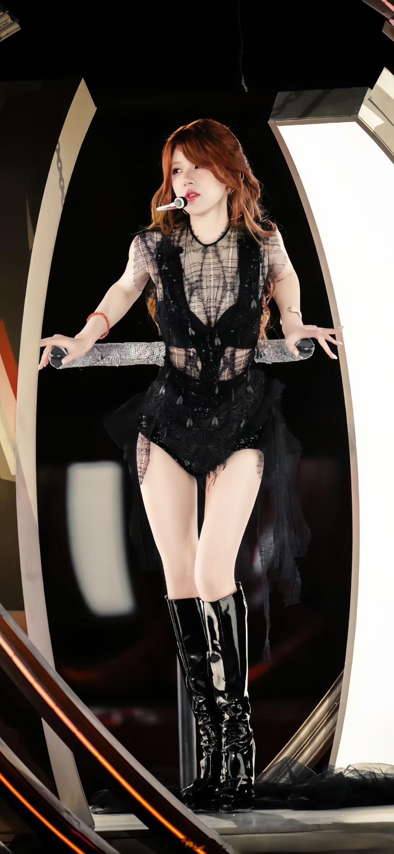 黑色真的封神这美到失语了