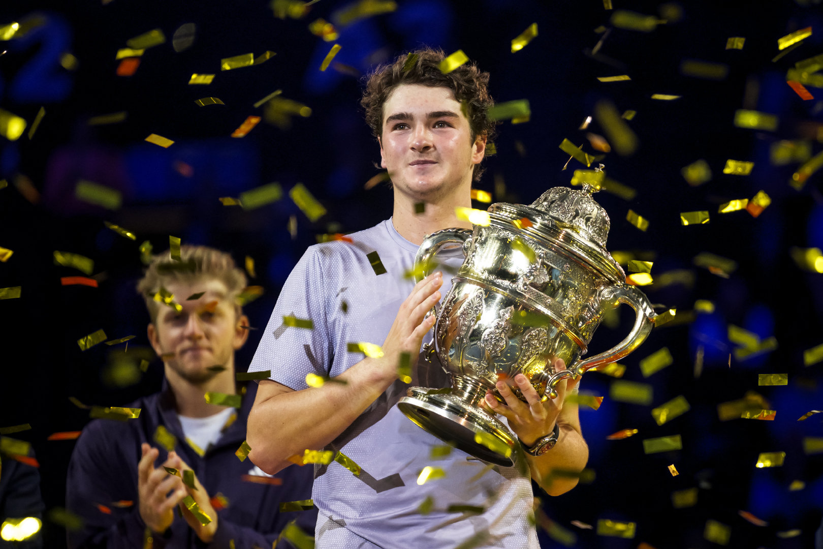 美周一谈上周巡回赛冠军一览🏆📍ATP500巴塞尔站：丰塞卡📍ATP500维
