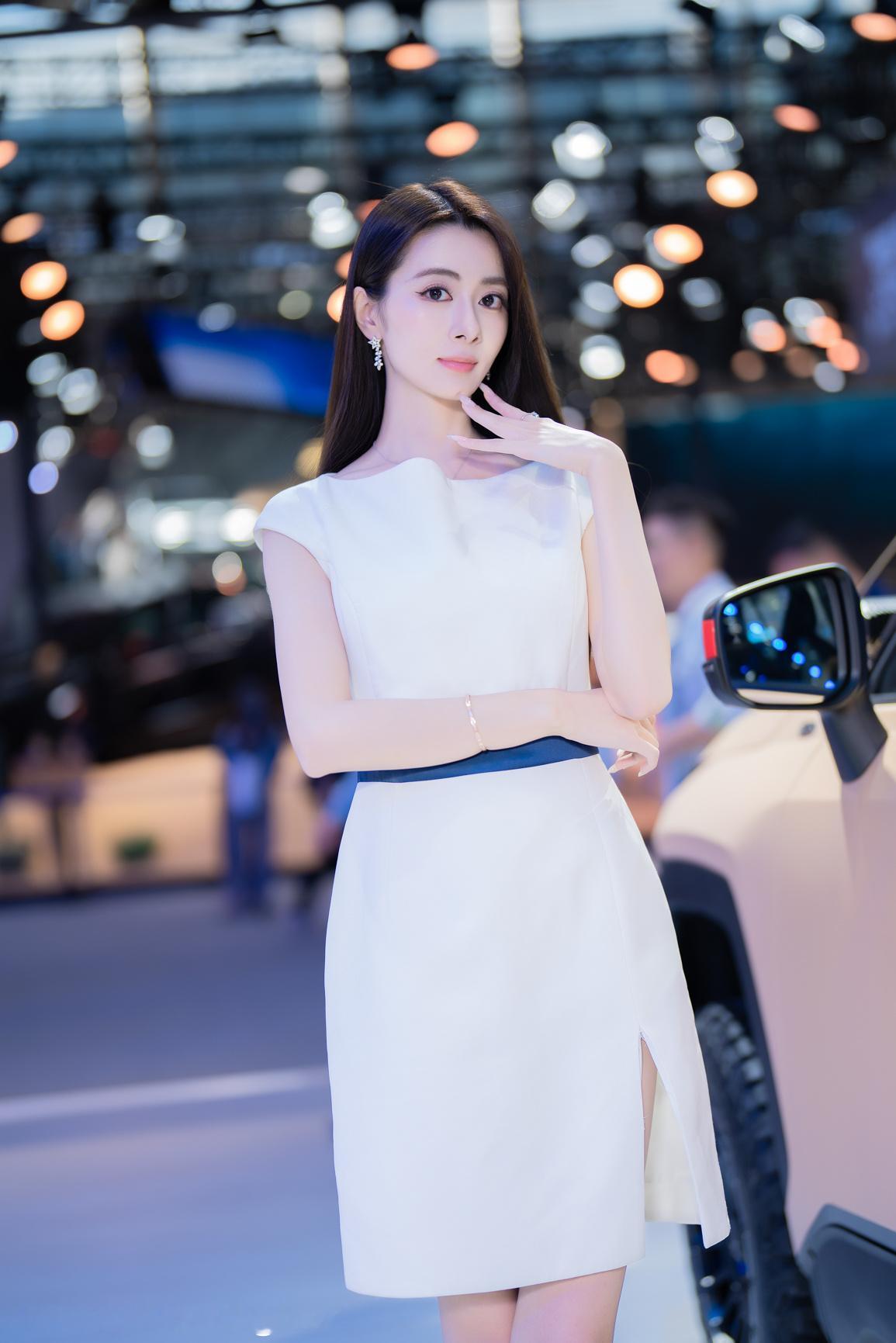 聆听猎人的车展日记聆听在广州国际车展猎人与车展2025广州国际车展想把图片带