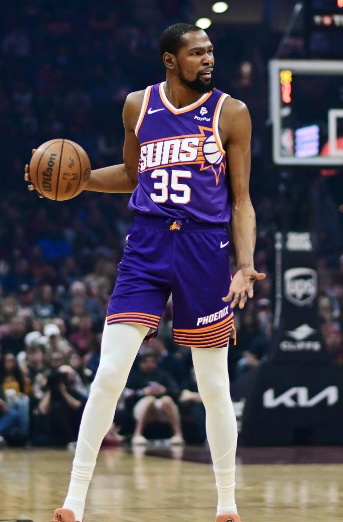 火箭需不需要控卫答案是需要控卫！需要哪种？3d类型！为什么不需要组织？因为