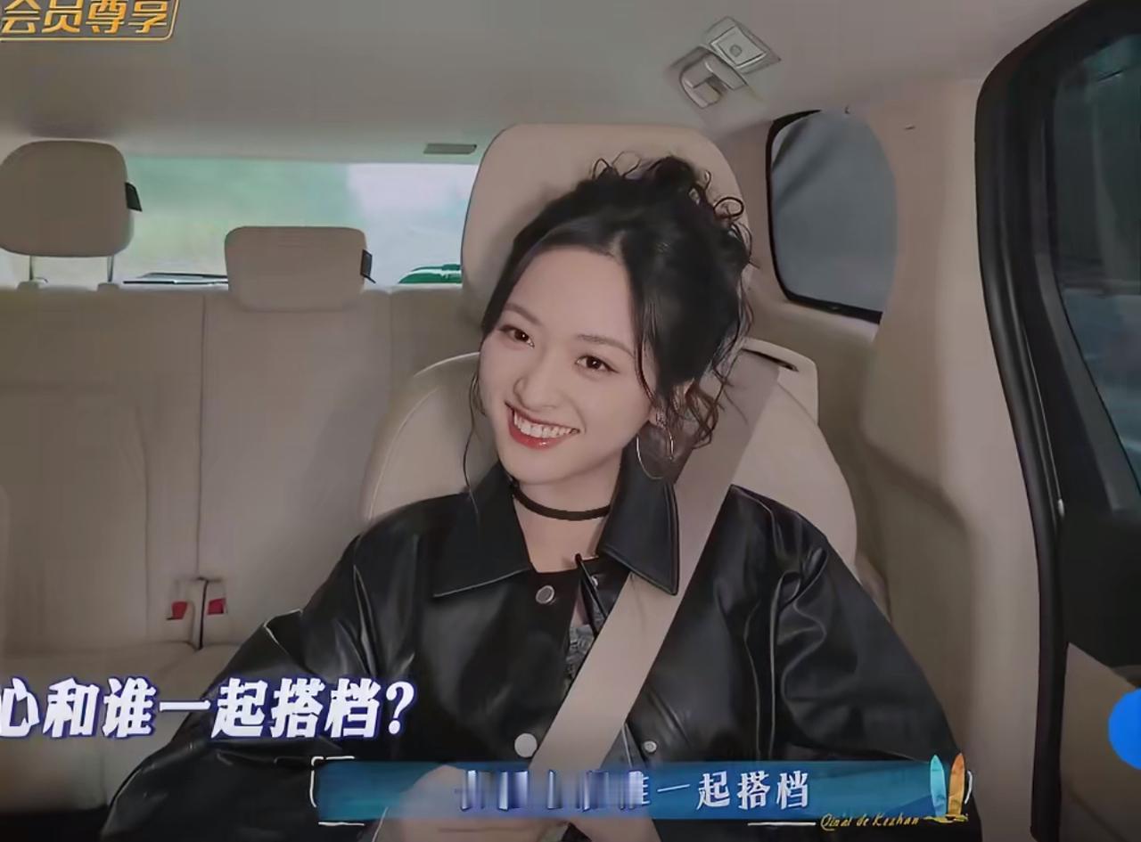 沈月曾神预言担心和王鹤棣吵架！近日王鹤棣与沈月闹掰原来早有预兆。她曾在《亲爱