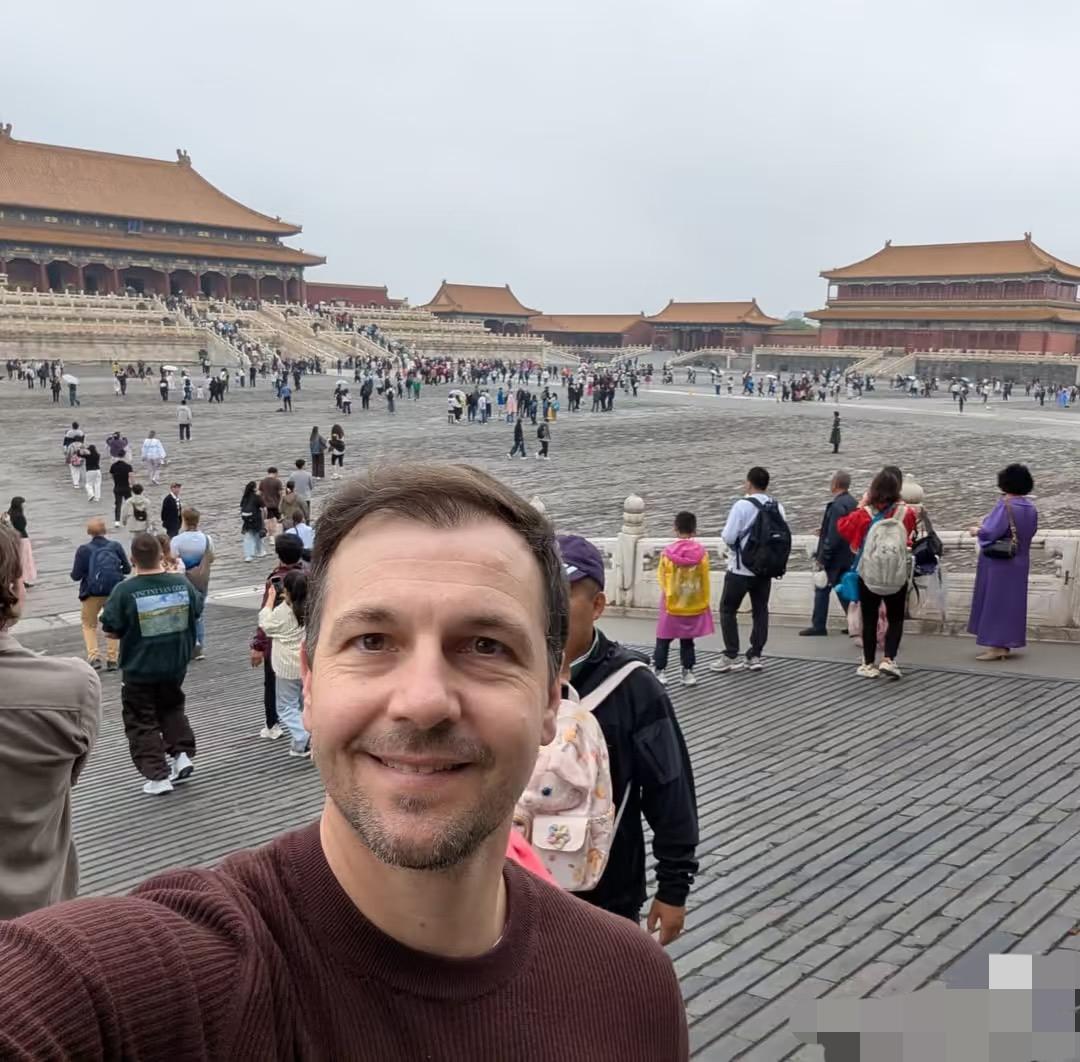 波尔更新：在中国度过了非常美好的时光！5月20日，波尔更新自己的社交平台，展示