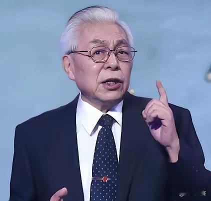 为什么都争着登月呢？就这么说吧，要是中国能在月球上架激光武器，只需要1.3秒就能