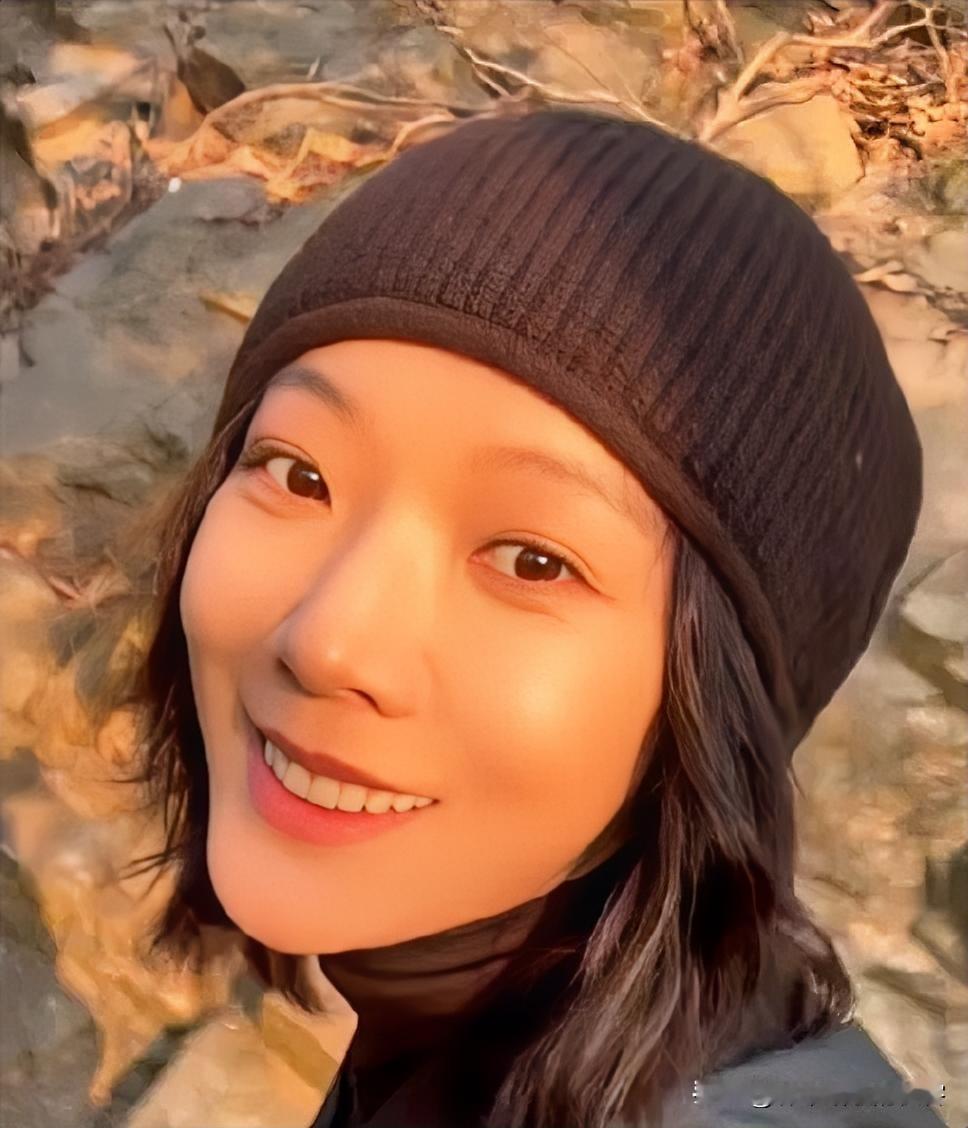 王珞丹为什么难大火，原因很简单，不是因为她演技差，也不是因为没资源，而是因为