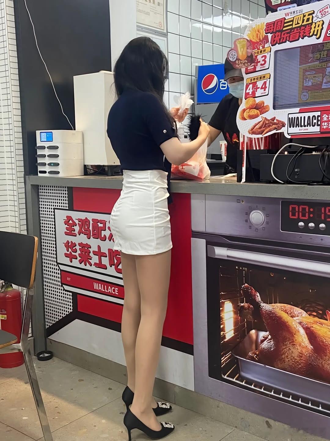 来杯冰阔乐​​​