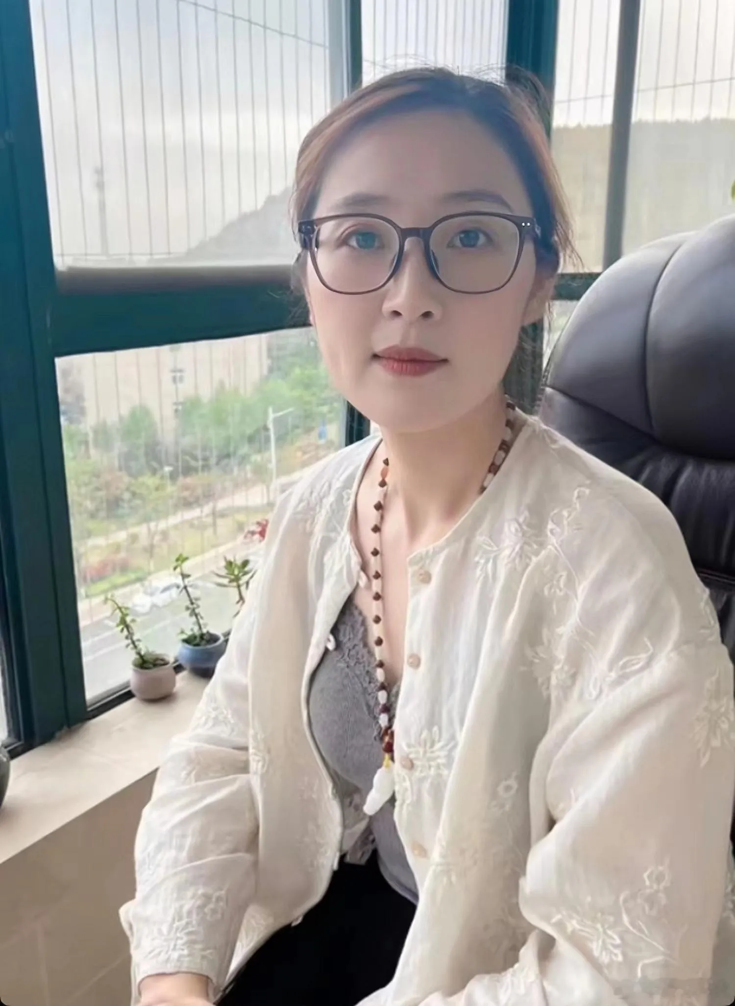 这个年纪的女人还会有人喜欢吗？