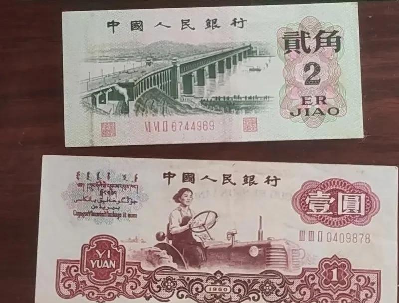父亲的亲戚和母亲的亲戚谁亲？这个问题我提出来会有很多人喷我？也会有很的多人持