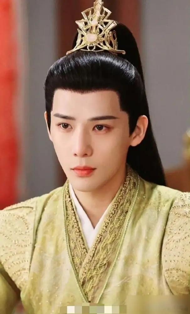 一部剧砸出‘戏份不足三分之一’，另一部却‘平番’给新人。赵今麦《开端》爆了，张