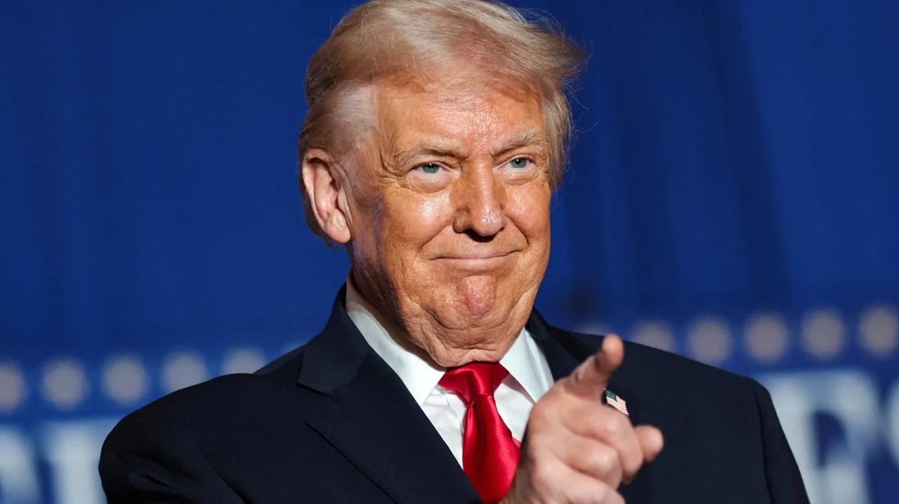 特朗普抱怨乌克兰问题影响圣诞   华盛顿，12月25日 --俄新社美国总