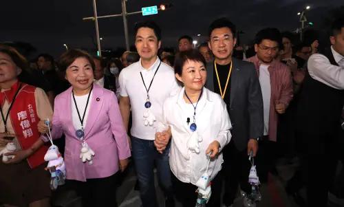 卢秀燕蒋万安灯会合体“十指紧扣” “期望甚深”双关语引爆2028布局联想台