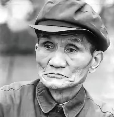 1984年，沈醉对华子良原型韩子栋说：“幸亏当年你逃走了，要不然我的罪孽更深了！