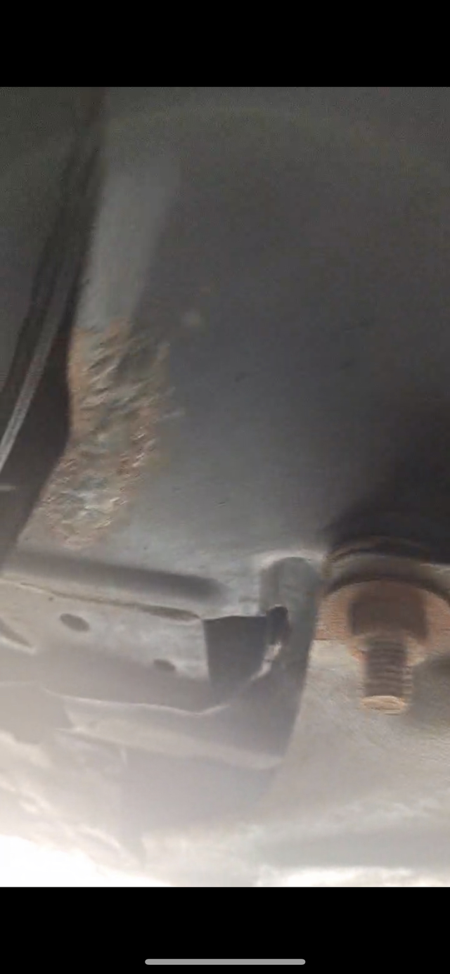 1万6千公里吉利做工还需要提高元宝梁上出现了锈迹