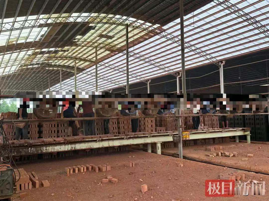 气愤、震惊，都5202了，还有这样的事儿存在！从官媒报道来看，打拐志愿者上官正