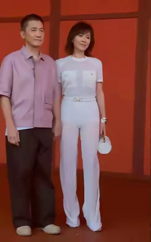 是不是我的眼睛出问题了，怎么我看到了人家没看到的问题！