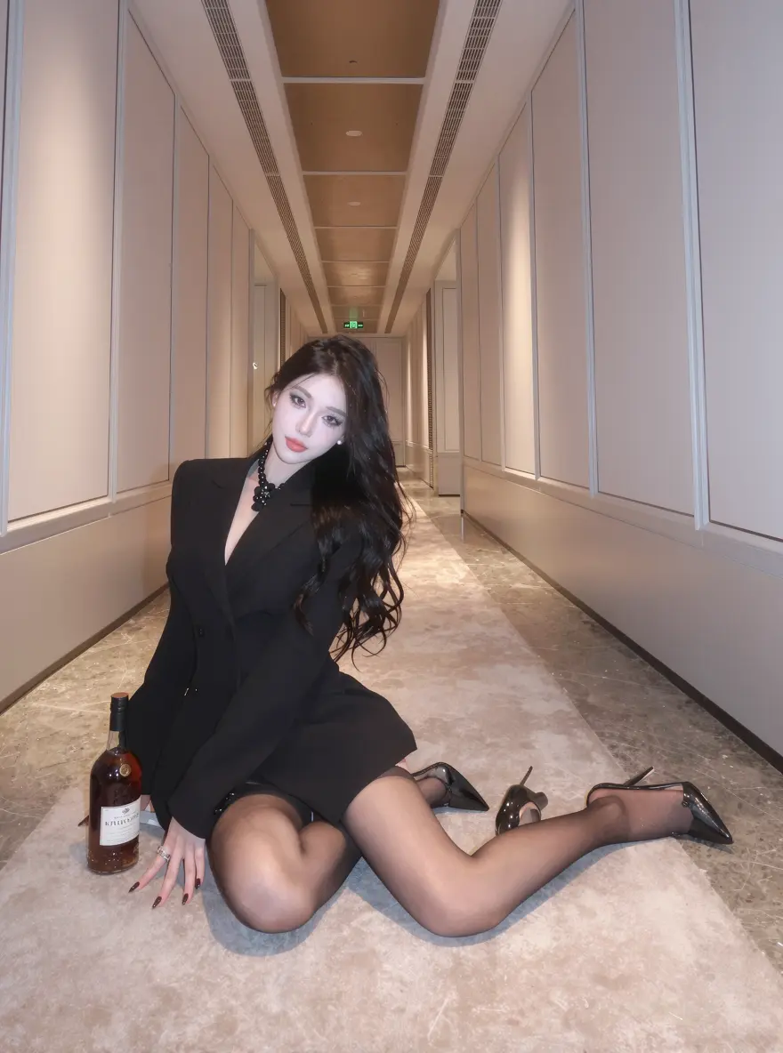 御姐的尽头是黑丝。