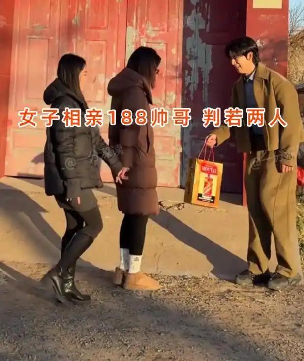 姑娘本来还挺腼腆，听说相亲对象是188的帅哥，心里七上八下。闺蜜放心不下，陪着她