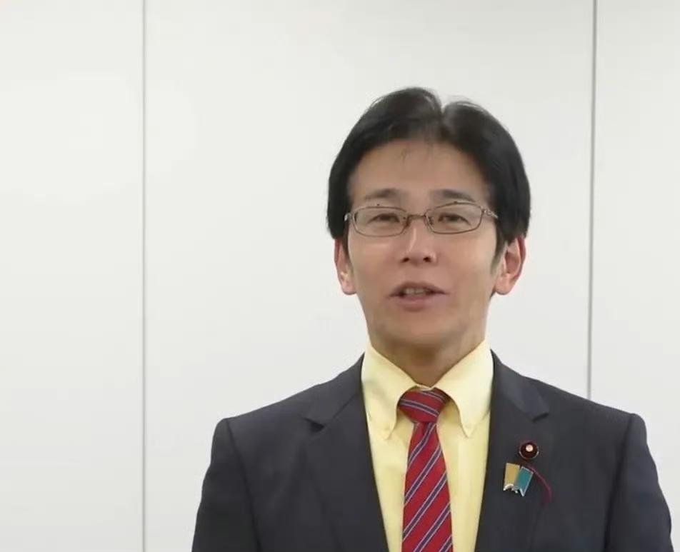 日本右翼疯狂叫嚣：新中国没签投降书？欠的债，迟早要连本带利还！最近高市早苗