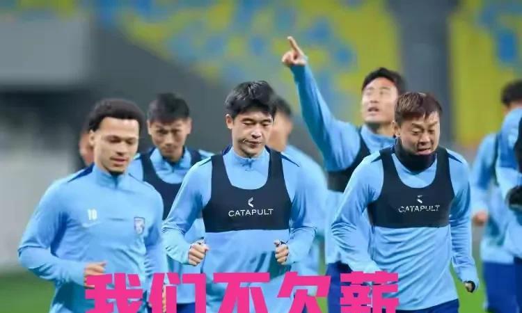 三镇并没有欠薪，转会禁令也只是历史遗留问题，那么球队为何在高歌猛进之际突然刹车了