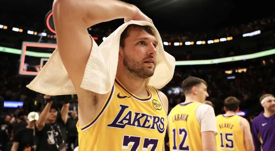 必须承认！东契奇的伤停，对下面3支球队，绝对是个好机会！1.暂时排在西部第4的