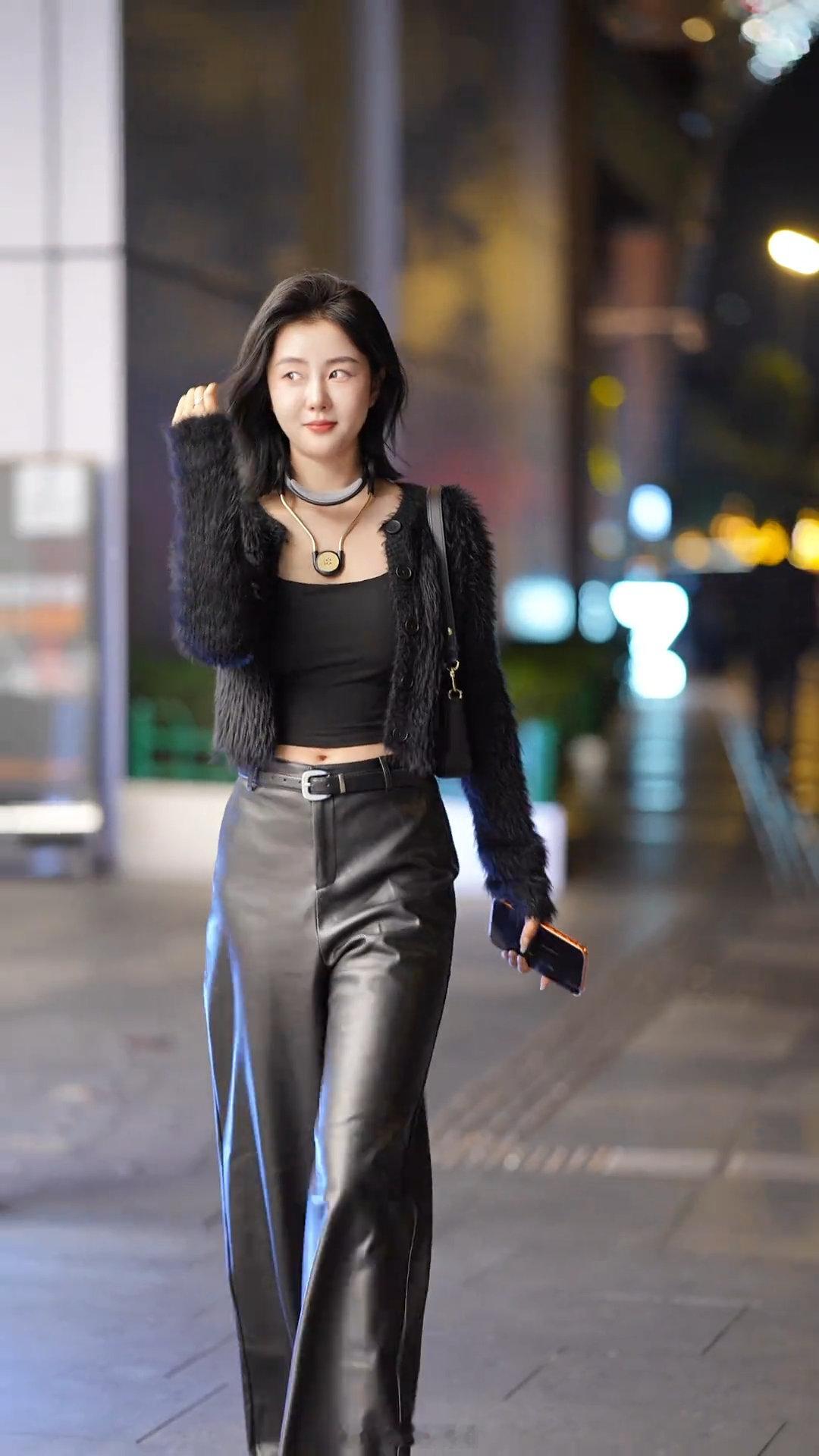 【成都街拍】丨摄影拍照每日穿搭