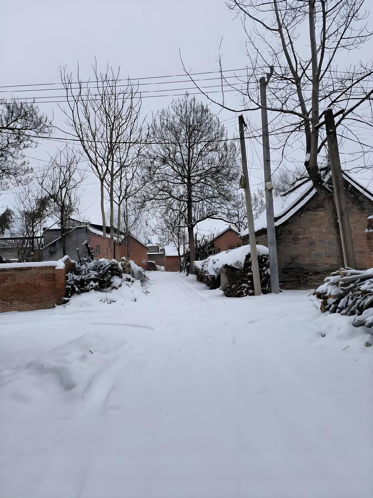 老话说“冬至不听劝，来年新坟现”。今年冬至不一般，六十年难遇，有三大特点，你知道
