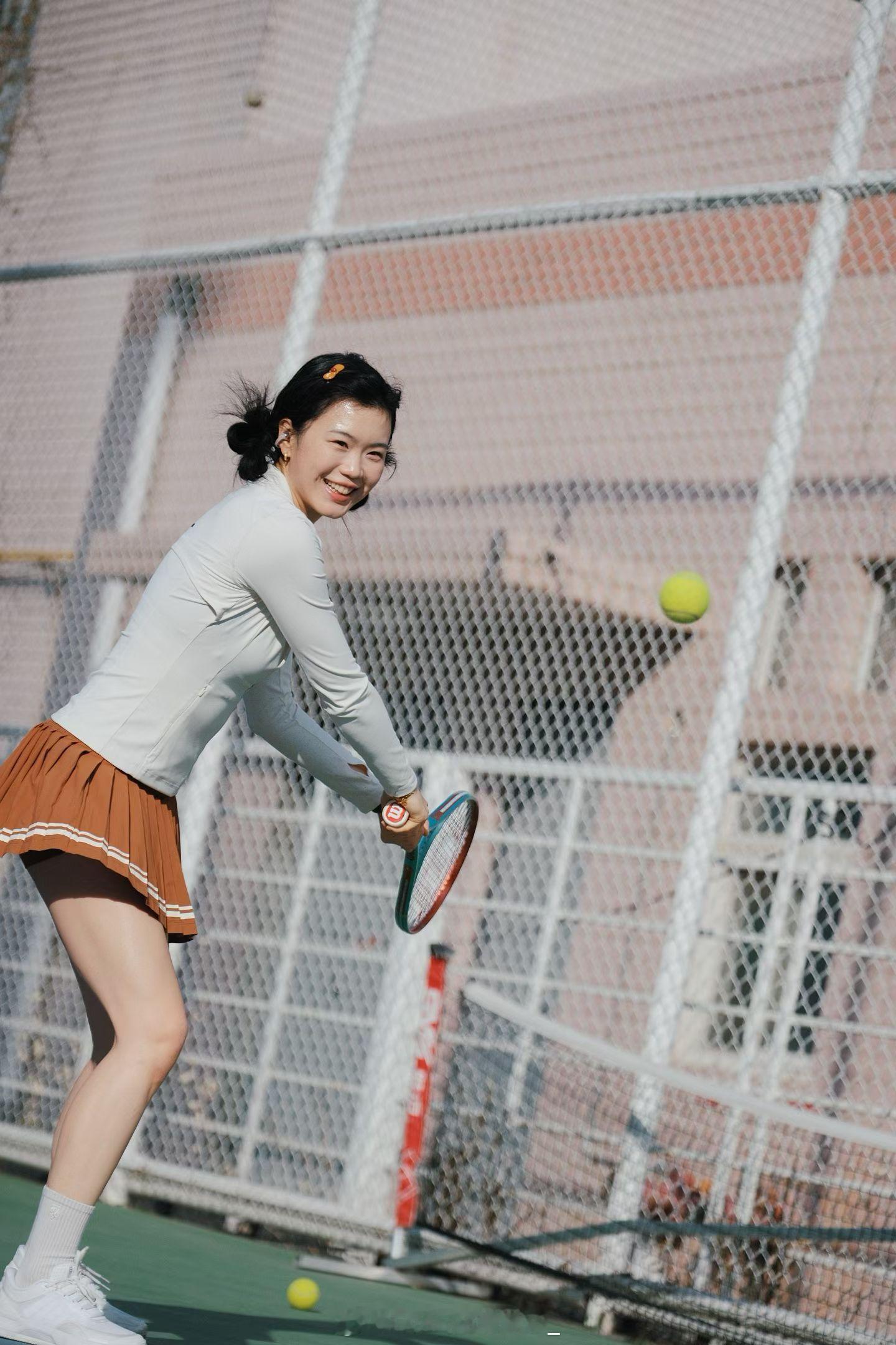 以后打球都要表情管理了别管冬天就要这样动