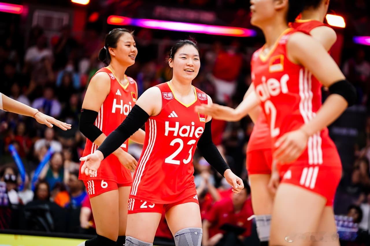 2025年女排世锦赛中国女排止步世锦赛16强[祈祷]不为年轻找借口，但恰恰中国