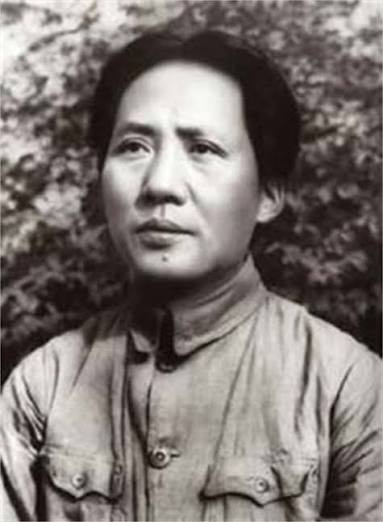 历史上的今日1937年９月１２日　关于独立自主的山