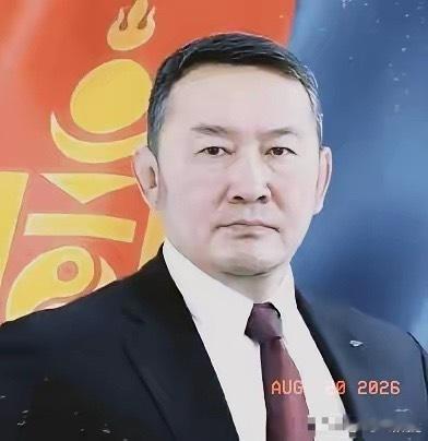这矿，蒙古国自己只占34%，力拓拿走了66%。但示威者不堵力拓总部，把去中国的路