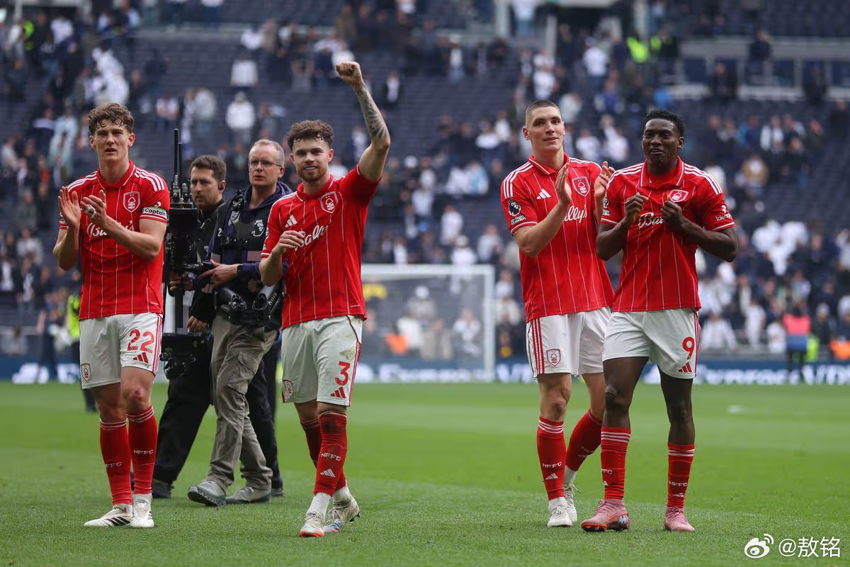 诺丁汉森林家家都有一本难念的经之核心问题系列。进球！多进几个球啊！3-0大胜热