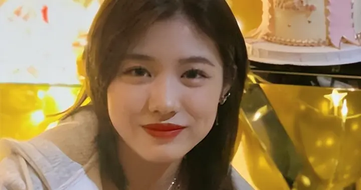 汪峰女儿小苹果美容秘籍：天然护肤的黄金法则