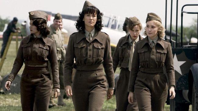 间谍一般是怎么暴露的？我听说过一个最扯淡的段子，在驻军附近一个饭店，做的饭不