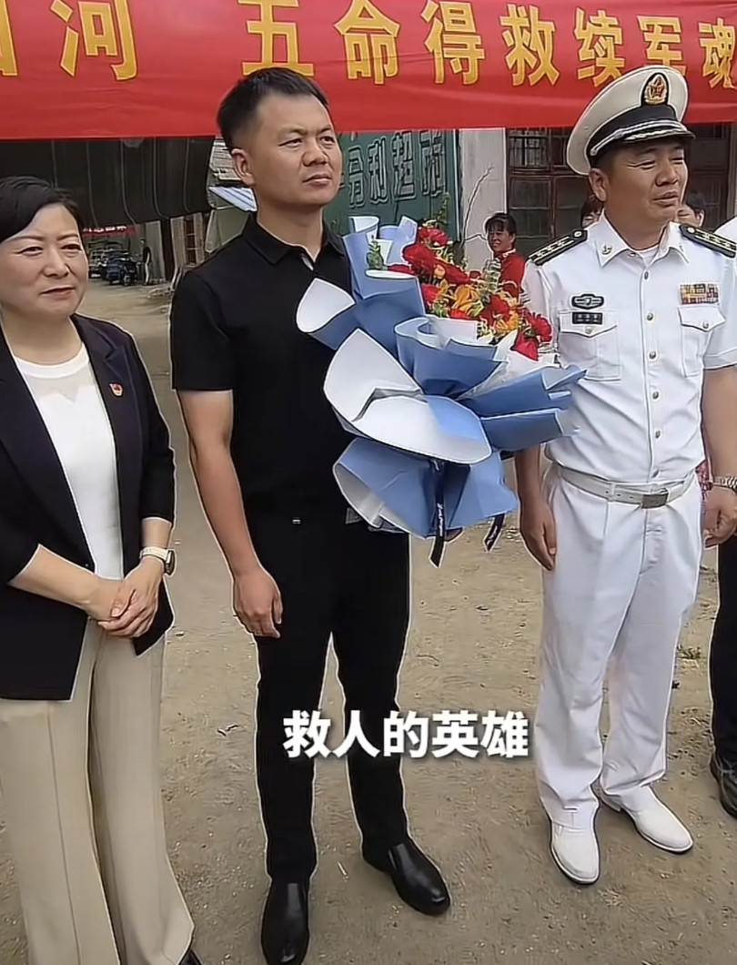 查了下一等功的认定标准我猜勇救五人的英雄张伟会荣获一等功，原因也很简单：根据